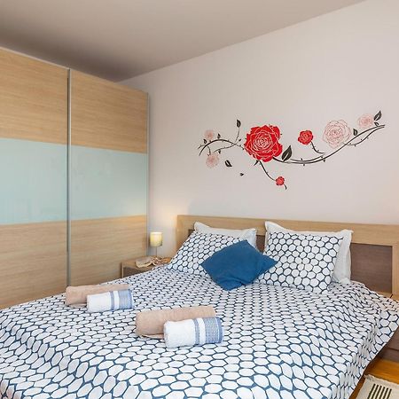 Deluxe Apartment Marina With A Private Parking Rijeka Exterior foto