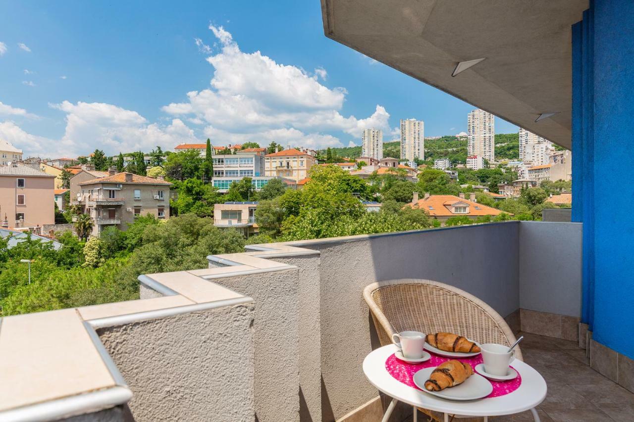 Deluxe Apartment Marina With A Private Parking Rijeka Exterior foto